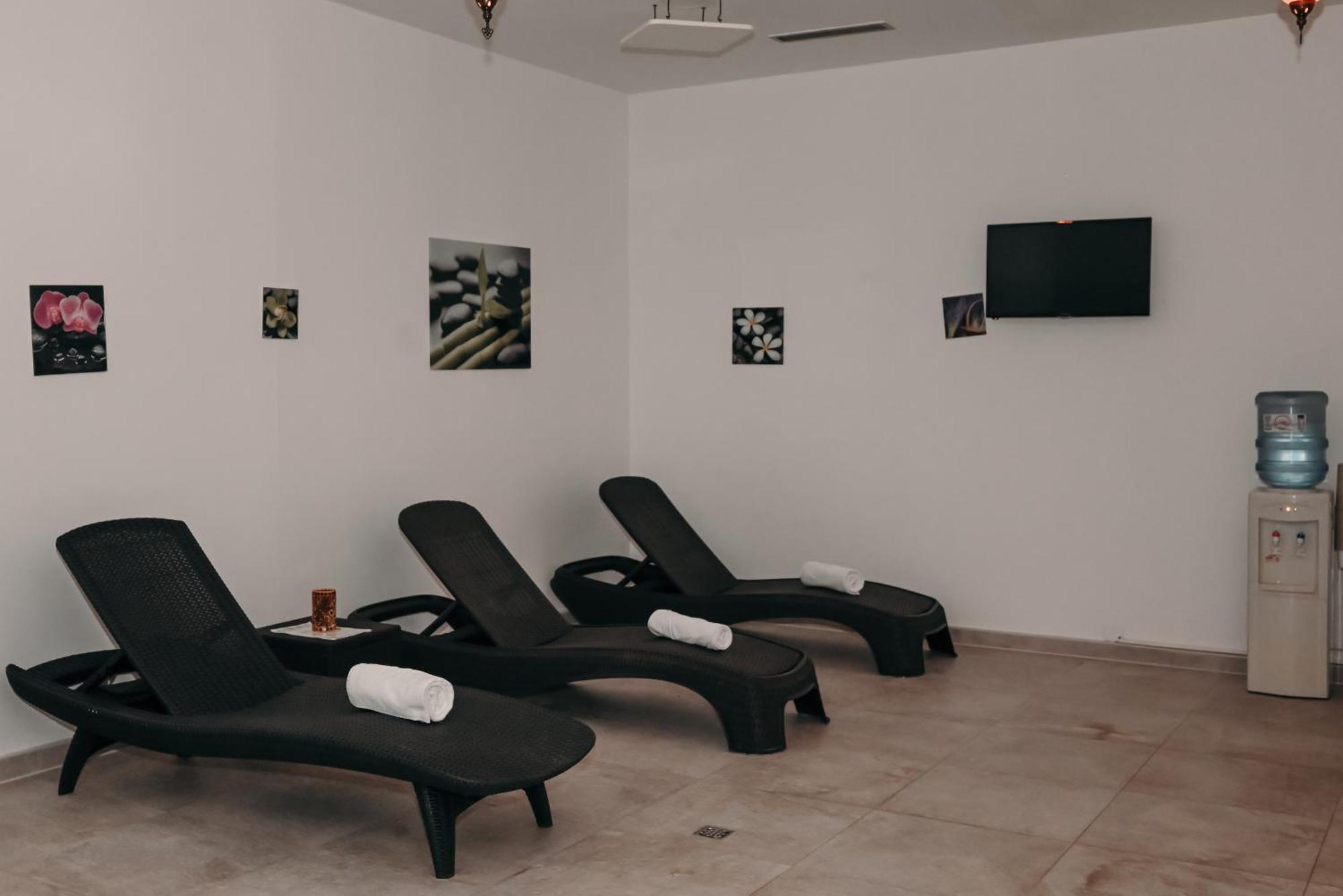 Boutique Hotel Ukus Tesanj Exteriör bild