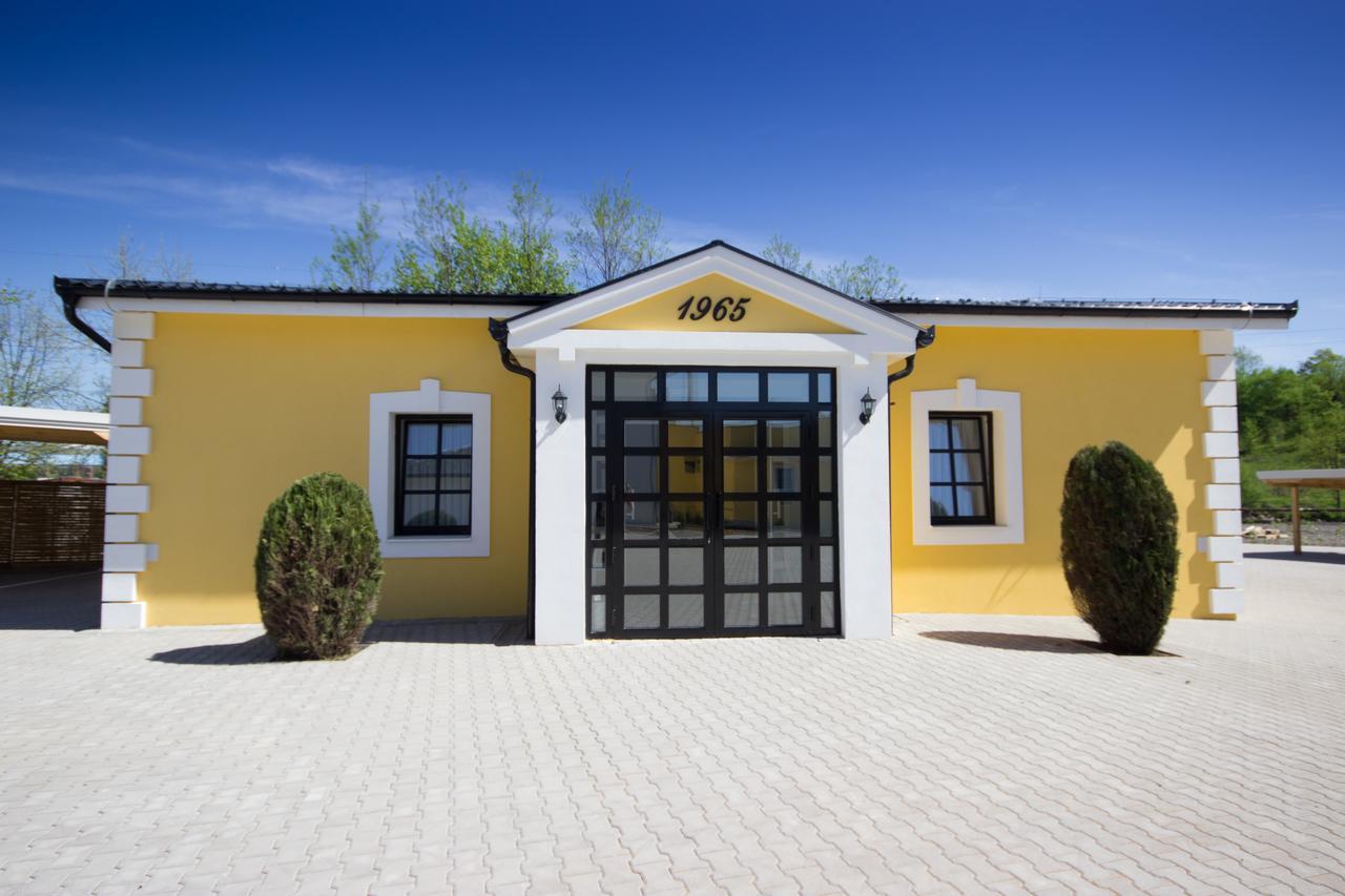 Boutique Hotel Ukus Tesanj Exteriör bild